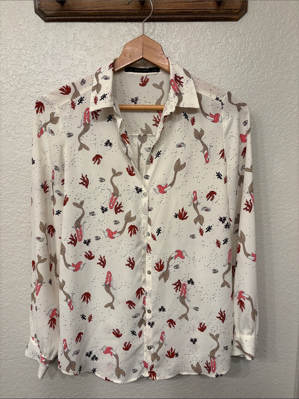 Zara Cream Button-Up Shirt with Red & Brown Mermaid Print